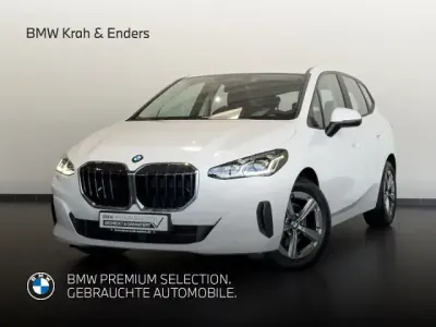 Gebraucht BMW 218 Active Tourer Sport Line 150 PS (110 kW) 2023 Alpinweiss iii Van / Kleinbus