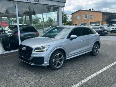 Gebraucht Audi Q2 S-Line 116 PS (85 kW) 2019 Silber SUV