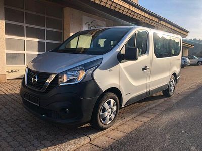 Grau Gebraucht 2019 Nissan NV300 Comfort Van | 19.990 €