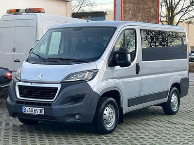 Silber Gebraucht 2016 Peugeot Boxer Van | 15.999 € (Teuer)