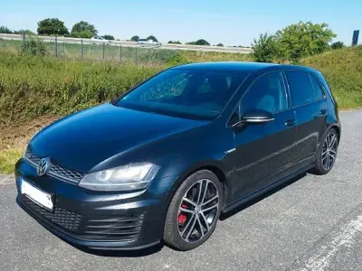 Gebraucht VW Golf VII Sound 184 PS (135 kW) 2014 Grau Limousine
