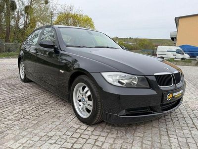 Gebraucht BMW 320 Sport Line 163 PS (119 kW) 2006 Black saphire Limousine