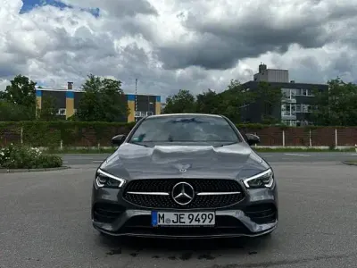 Gebraucht Mercedes CLA200 Shooting Brake 163 PS (119 kW) 2022 Silber Kombi