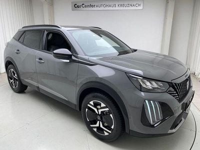 Grau Gebraucht 2024 Peugeot 2008 Allure SUV | 22.950 € (Fairer Preis)