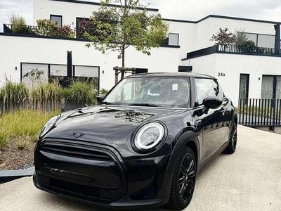 Usata Mini Cooper Classic 136 CV (100 kW) 2023 Nero Utilitaria