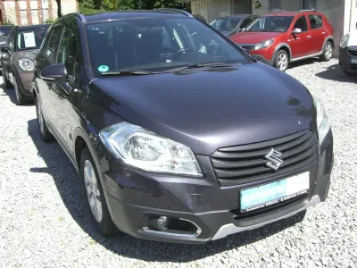 Begagnad Suzuki SX4 Comfort 120 HK (88 kW) 2014 Lila SUV
