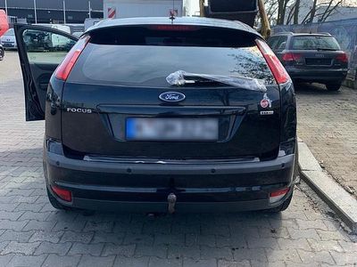 Second-hand Ford Focus Titanium 2007 Negru Hatchback