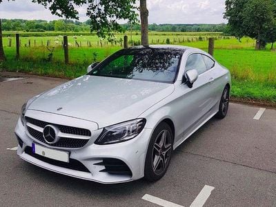 Silber Gebraucht 2021 Mercedes C300 AMG line Coupé | 32.999 € (Guter Preis)