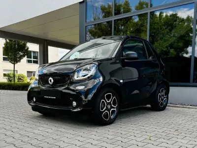 Gebraucht Smart ForTwo Cabrio 71 PS (52 kW) 2019 Schwarz Cabrio