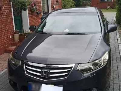 Gebraucht Honda Accord 156 PS (114 kW) 2011 Grau Limousine