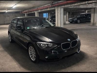 Gebraucht BMW 116 116 PS (85 kW) 2015 Schwarz Kleinwagen