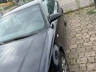 Gebraucht Audi A4 131 PS (96 kW) 2002 Schwarz Limousine