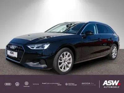 Gebraucht Audi A4 Ambiente 204 PS (150 kW) 2023 Mythosschwarz metallic Kombi