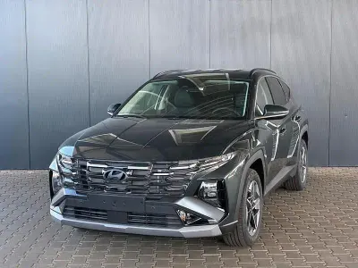 Neu Hyundai Tucson Comfort 150 PS (110 kW) 2026 Grün SUV