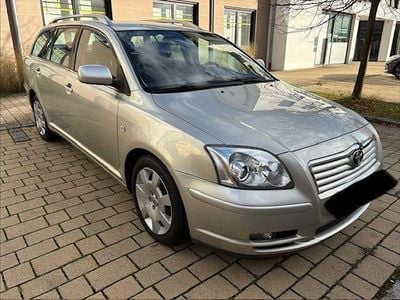 Gebraucht Toyota Avensis 129 PS (94 kW) 2006 Silber Limousine