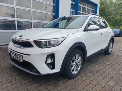 Gebraucht Kia Stonic 99 PS (72 kW) 2018 Weiß SUV