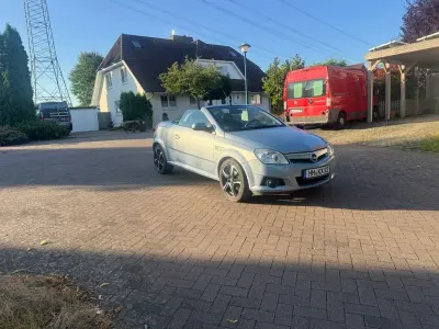 Gebraucht Opel Tigra 90 PS (66 kW) 2006 Blau Cabrio