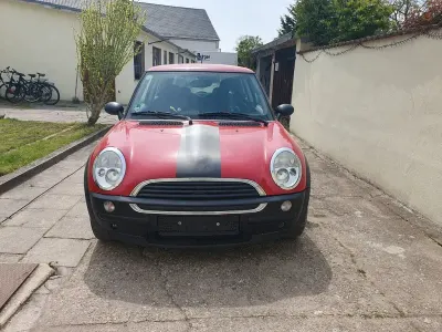 Gebraucht Mini ONE 90 PS (66 kW) 2002 Rot Kleinwagen