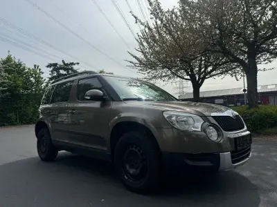 Gebraucht Skoda Yeti Plus Edition 110 PS (80 kW) 2012 Braun SUV