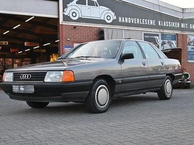 Gebraucht Audi 100 Young 116 PS (85 kW) 1989 Grau Limousine