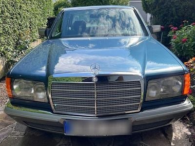 Blau Gebraucht 1983 Mercedes 380 SE Limousine | 10.500 €
