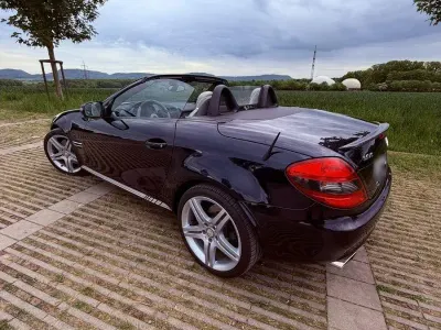 Gebraucht Mercedes SLK350 Style 305 PS (224 kW) 2010 Schwarz Cabrio