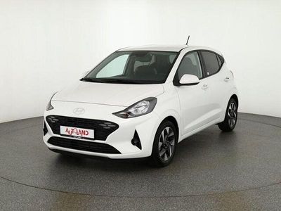 Neu Hyundai i10 79 PS (58 kW) 2025 Rot Kleinwagen