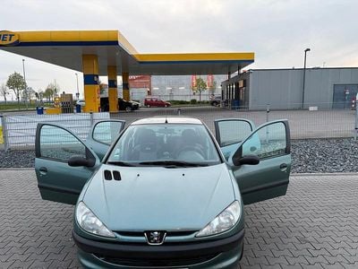 Gebraucht Peugeot 206 74 PS (54 kW) 2004 Grün Kleinwagen