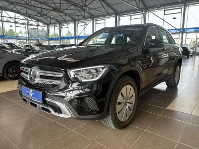 Gebraucht Mercedes GLC300e Business 320 PS (235 kW) 2020 Schwarz SUV