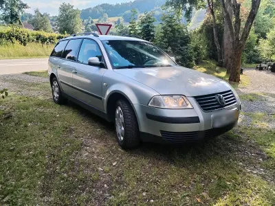 Gebraucht VW Passat 101 PS (74 kW) 2002 Silber Kombi