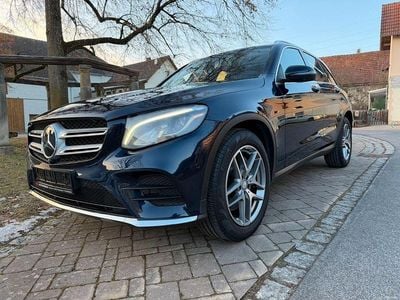 Blau Gebraucht 2016 Mercedes GLC250 AMG line SUV | 23.300 € (Guter Preis)