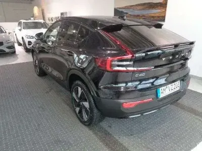 Gebraucht Volvo C40 Plus 175 kW (238 PS) 2023 Onyx black / metallic (metallic) SUV