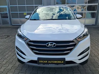 Gebraucht Hyundai Tucson Trend 132 PS (97 kW) 2017 Polar white / sol SUV
