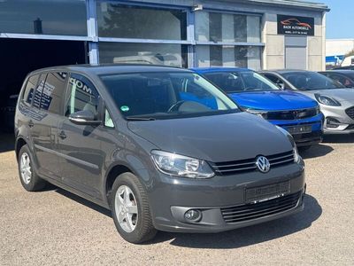 Second-hand VW Touran Trendline 105 CP (77 kW) 2015 Gri Monovolum