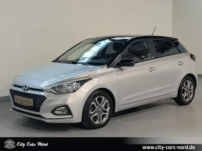 Gebraucht Hyundai i20 YES! 101 PS (74 kW) 2019 Silber Kleinwagen