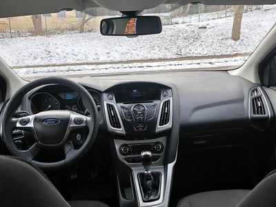 Gebraucht Ford Focus 125 PS (91 kW) 2013 Blau Kombi