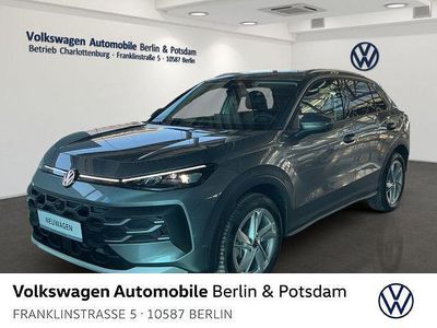 Neu VW T-Roc Style 150 PS (110 kW) 2026 Grau SUV
