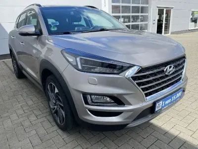 Gebraucht Hyundai Tucson Premium 177 PS (130 kW) 2020 Weiß SUV