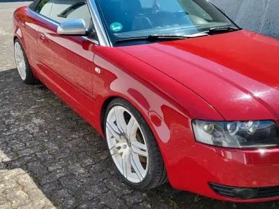 Gebraucht Audi Cabriolet Sport 220 PS (161 kW) 2002 Rot Cabrio