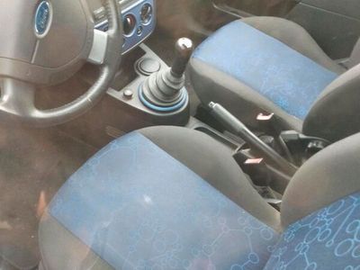 gebraucht Ford Fiesta schönes Anfänger Auto