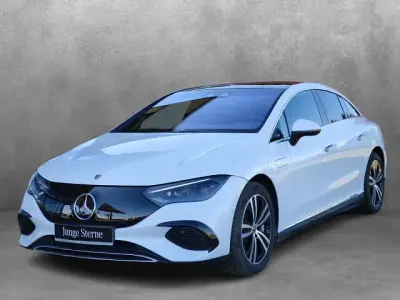 Gebraucht Mercedes EQE500 300 kW (408 PS) 2023 Manufaktur lack manufaktur opalithweiß bright Limousine