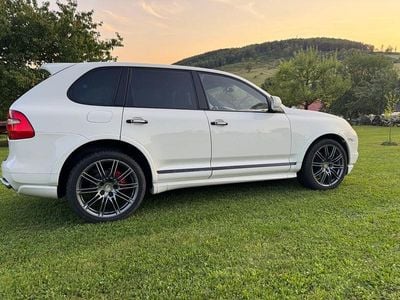 Porsche Cayenne GTS