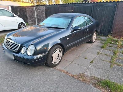 Mercedes CLK320