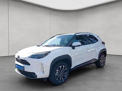 Neu Toyota Yaris Cross 130 PS (95 kW) 2025 Weiß SUV