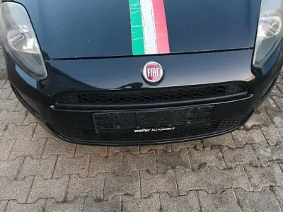 Gebraucht Fiat Punto 69 PS (50 kW) 2013 Schwarz Kleinwagen