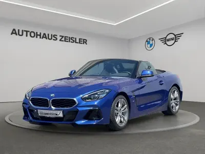 Gebraucht BMW Z4 Sport Line 197 PS (144 kW) 2025 M portimao blau Cabrio