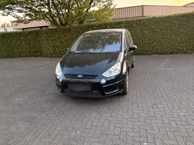 Gebraucht Ford S-MAX S 179 PS (131 kW) 2009 Schwarz Van / Kleinbus