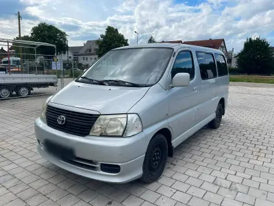 Gebraucht Toyota HiAce 117 PS (86 kW) 2008 Silber Van