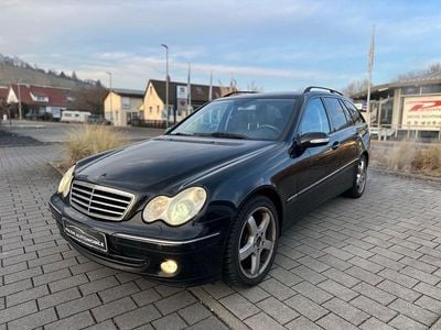 Schwarz Gebraucht 2004 Mercedes C230 Avantgarde Kombi | 1.999 € (Fairer Preis)