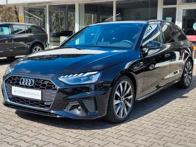 Gebraucht Audi A4 S-Line 163 PS (119 kW) 2023 Schwarz Kombi